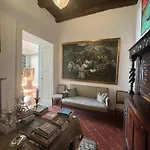 Palazzo Carratelli Apartment *