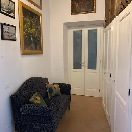 Palazzo Carratelli *