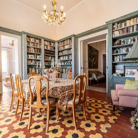 Palazzo Carratelli Apartment *